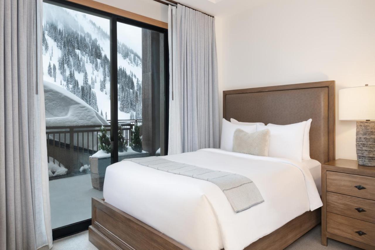 The Snowpine Lodge *