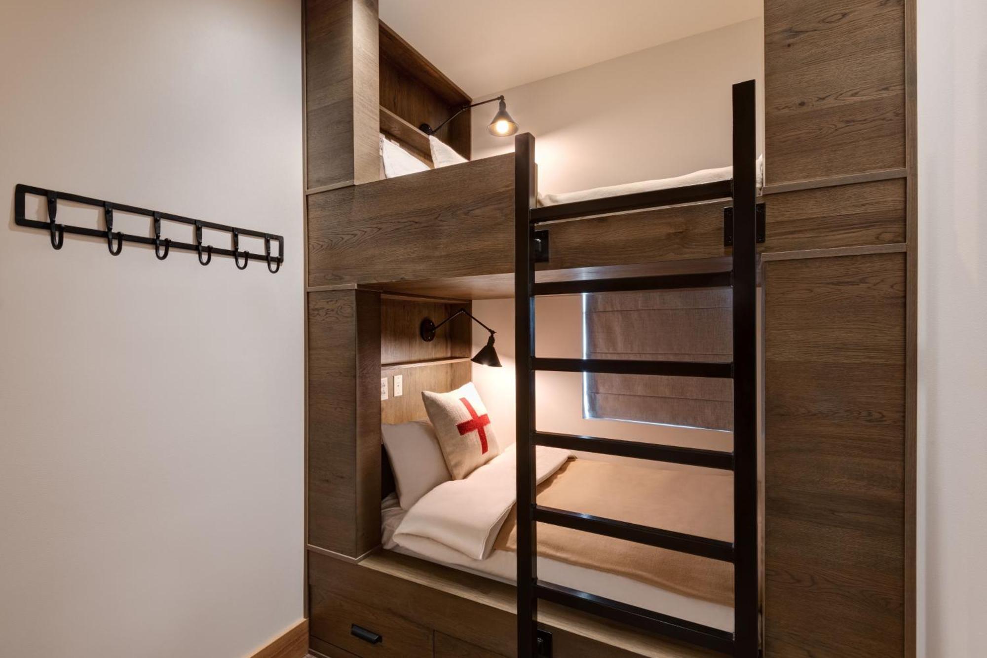 The Snowpine Lodge Alta